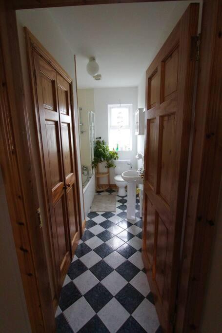 Curlews Rest - Gateway To The Aran Islands Apartment Galway Bagian luar foto