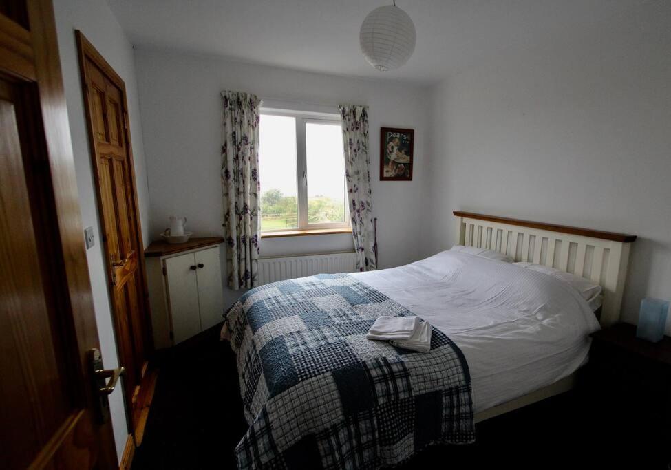 Curlews Rest - Gateway To The Aran Islands Apartment Galway Bagian luar foto